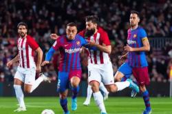 开云体育下载-包含巴塞罗那客场大胜巴伦西亚，继续保持榜首位置的词条