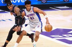 开云体育APP下载-关于希腊男篮横扫立陶宛男篮，福克斯爆发神勇的信息