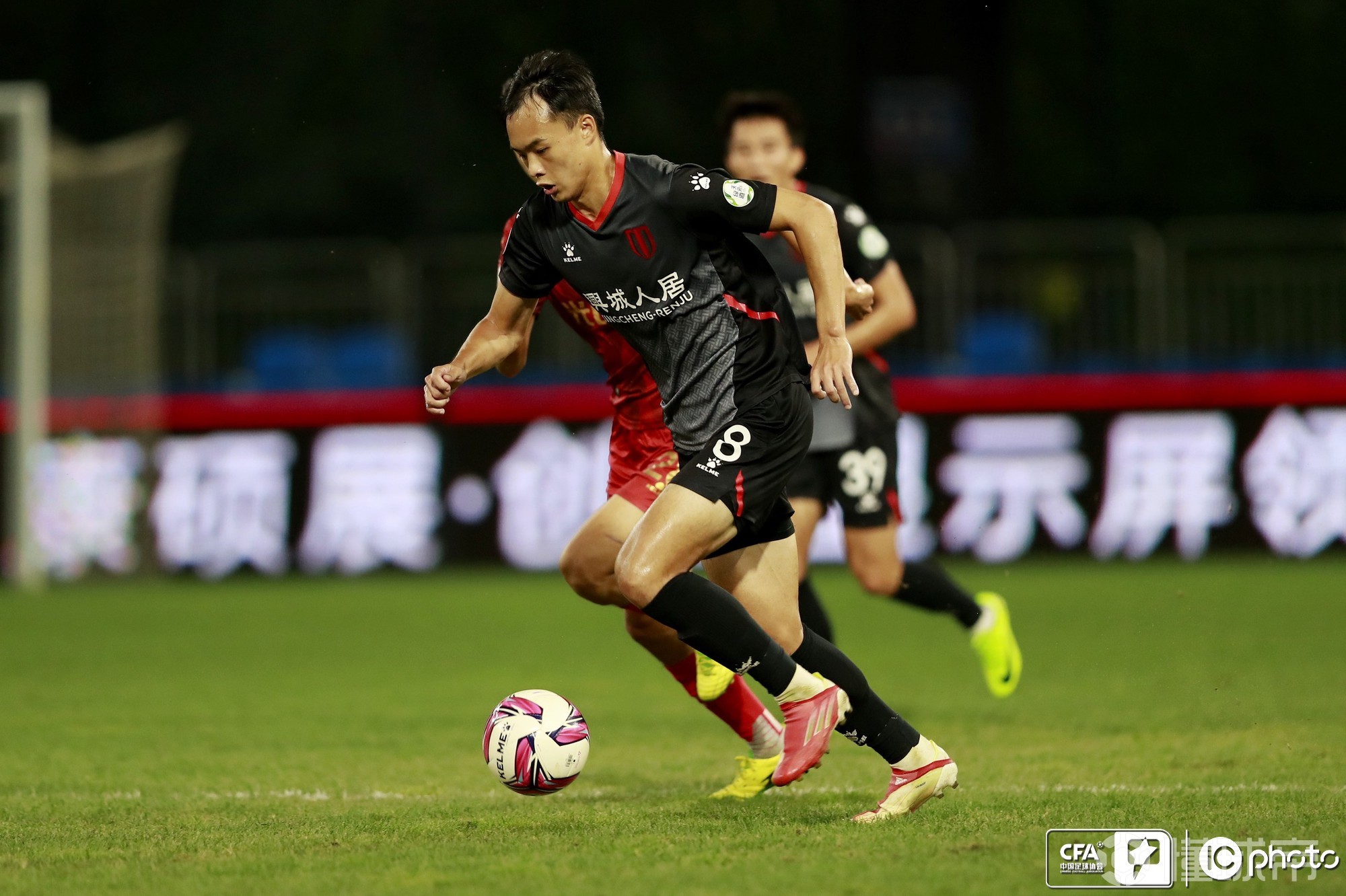 罗马客场大胜佩鲁贾,领跑积分榜的简单介绍 罗马客场大胜佩鲁贾,领跑积分榜的简单介绍