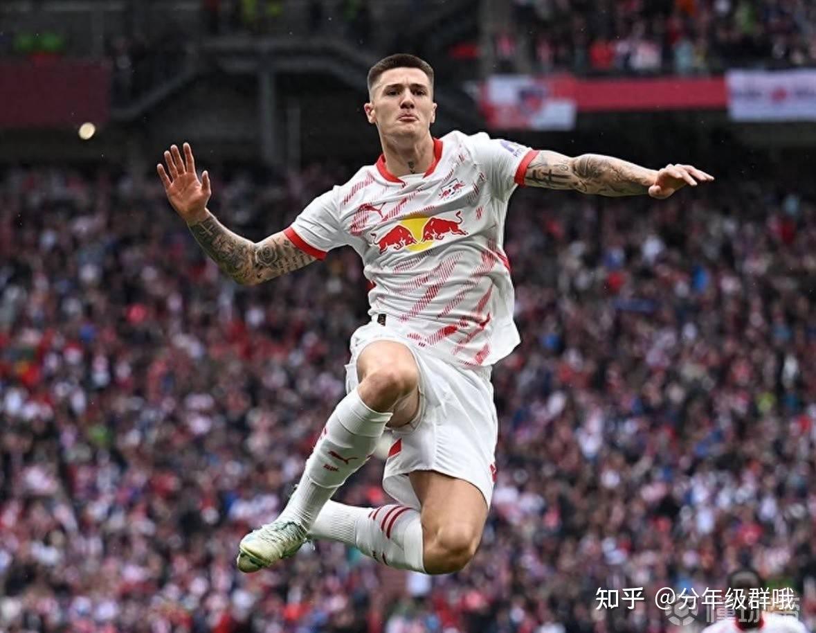 曼联旧将重返主场，帮助球队力挽狂澜，重回积分榜前列的简单介绍