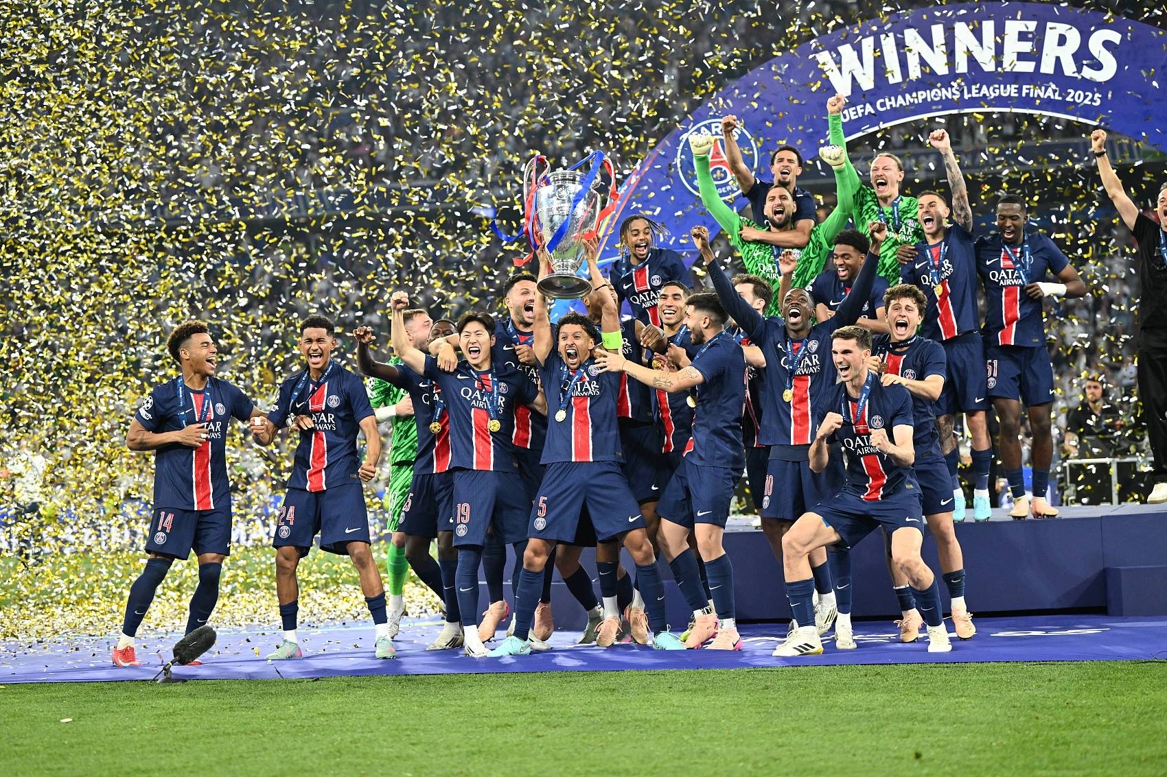 关于IG血洗巴黎圣日耳曼,欧文惊艳世界波顶尖较量淘汰赛,成为赛场最大亮点的信息 关于IG血洗巴黎圣日耳曼,欧文惊艳世界波顶尖较量淘汰赛,成为赛场最大亮点的信息