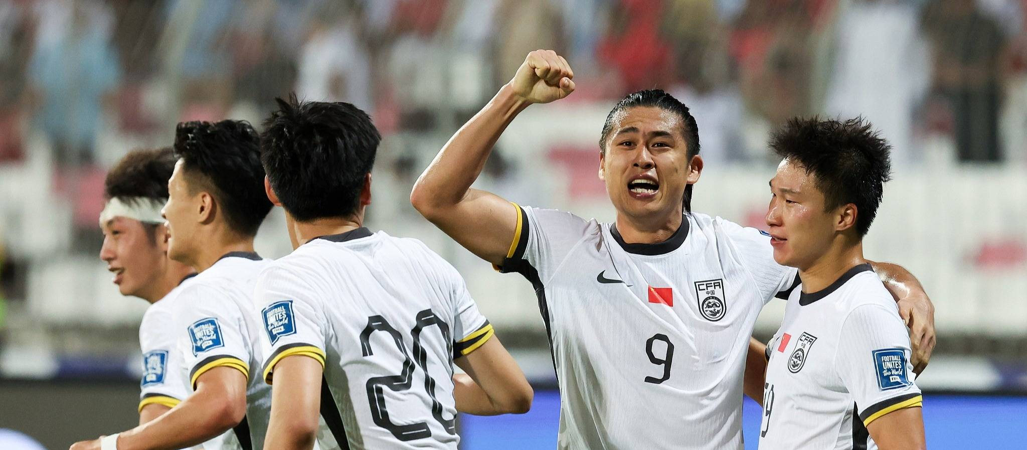 韩国队碾压中国队,郑思维点燃赛场的简单介绍 韩国队碾压中国队,郑思维点燃赛场的简单介绍